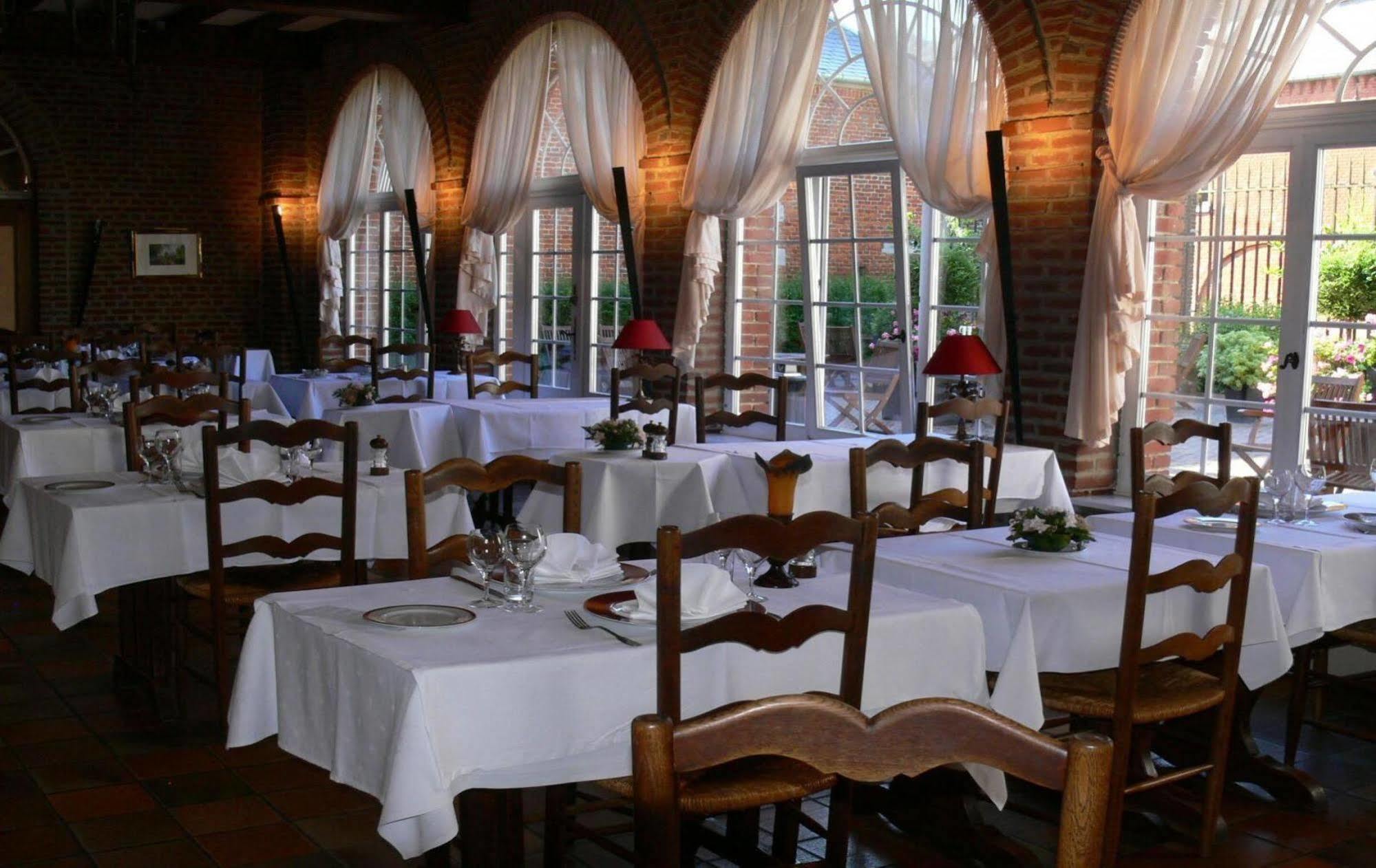 Logis - Chateau De La Motte - Hotel & Restaurant Liessies Ngoại thất bức ảnh